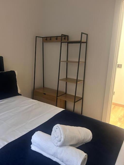 Coqueto Apartamento Cerca Del Casco Viejo Con Garaje Gratis Bilbao Bagian luar foto